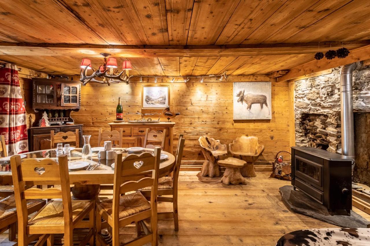 Chalet Pele - Alpes Travel - Central Chamonix - Sleeps 11 Buitenkant foto