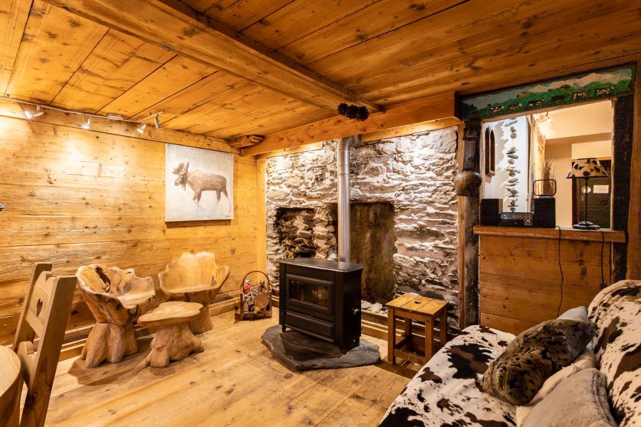 Chalet Pele - Alpes Travel - Central Chamonix - Sleeps 11 Buitenkant foto
