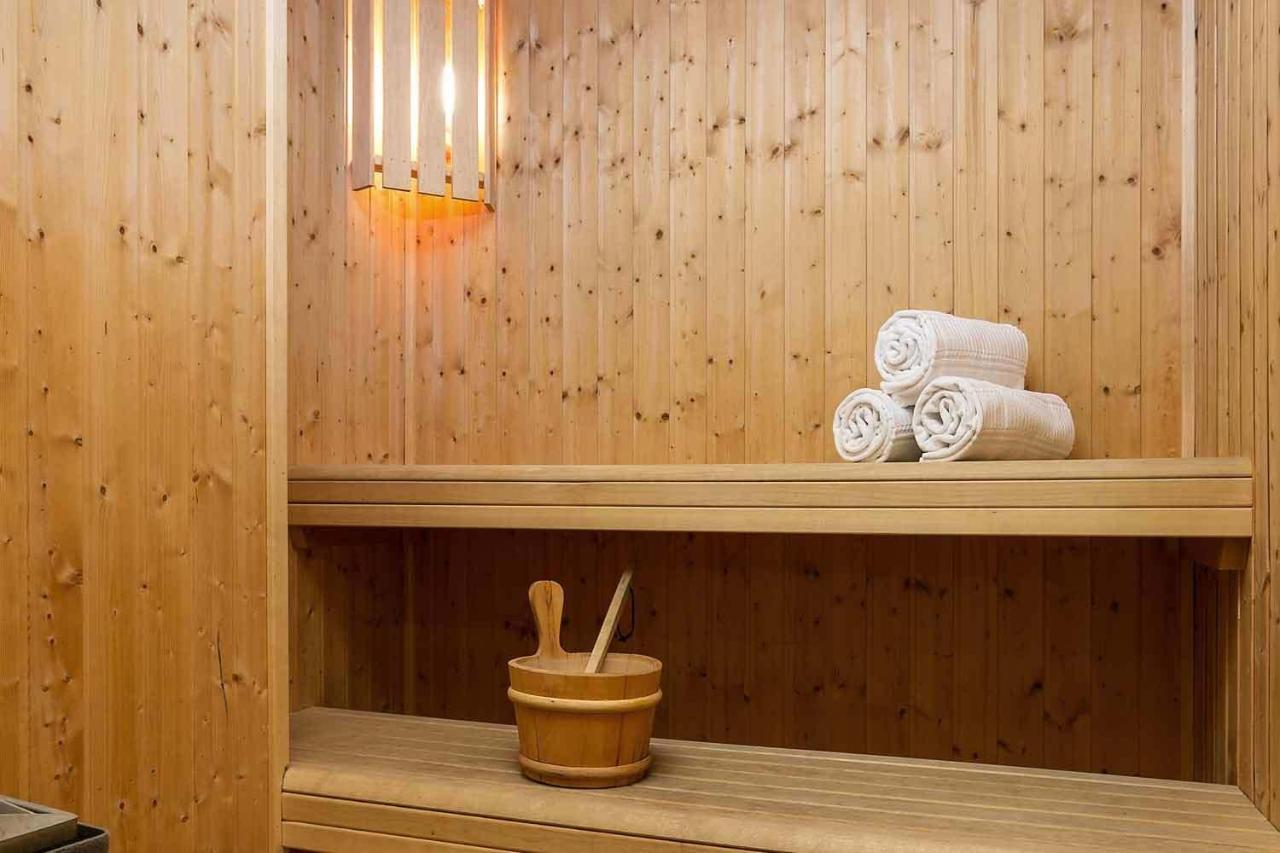 Chalet Pele - Alpes Travel - Central Chamonix - Sleeps 11 Buitenkant foto